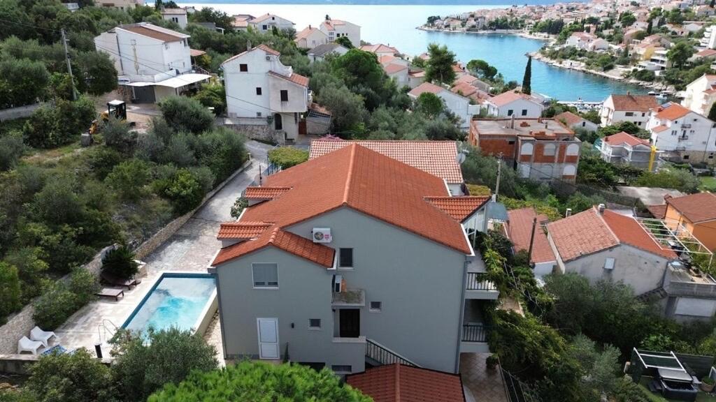 Villa Knez Okrug Gornji Exterior foto