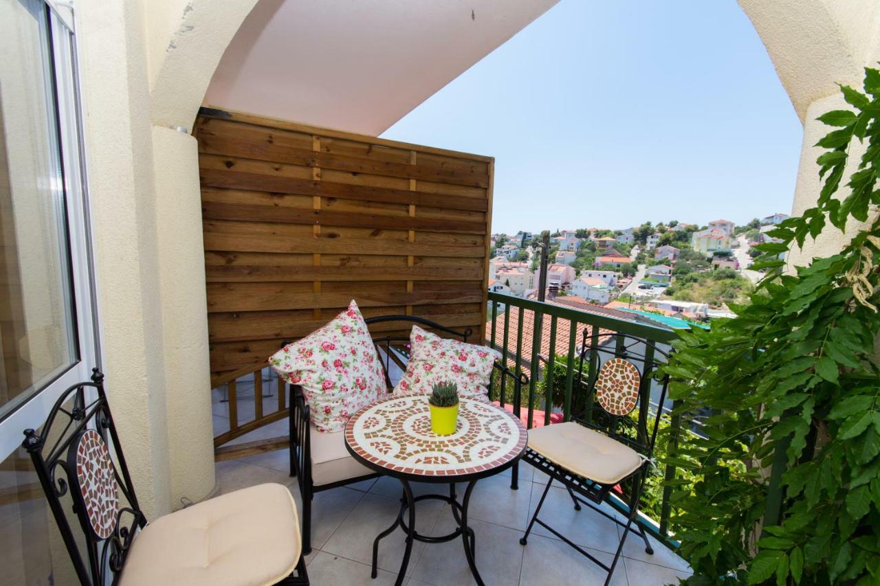 Villa Knez Okrug Gornji Exterior foto